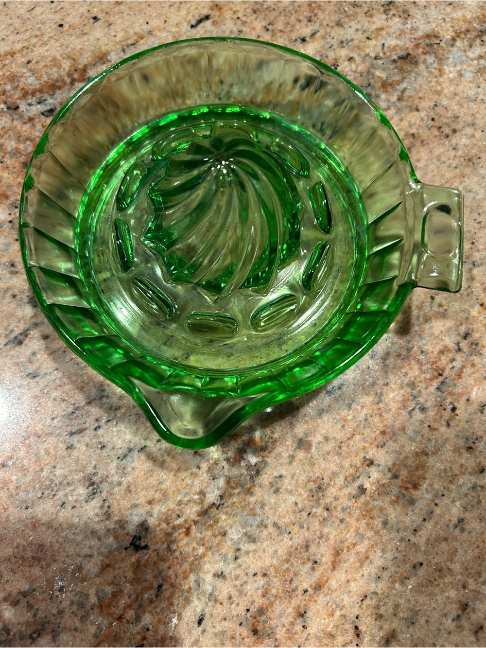 Vintage Hazel Atlas Uranium Green Depression Glass Citrus Juicer Reamer 1930’s